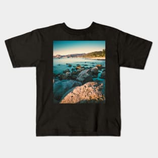 Aesthetic rocky coast Kids T-Shirt